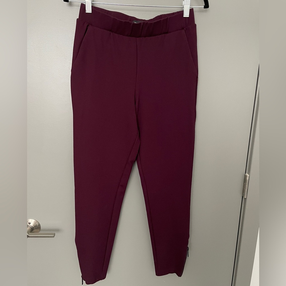 Universal Standard Ponte Skinny Pants